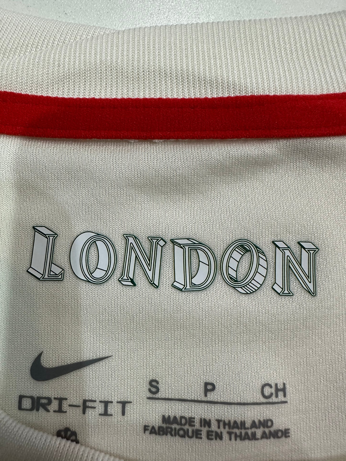 Chelsea Away Kit 2024/25 – White & Stripe Edition